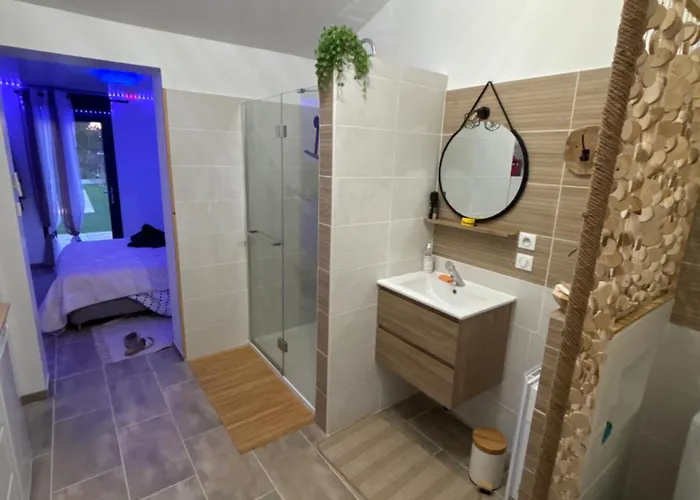 Independante Avec Salle De Bain * Saint-Paul-et-Valmalle